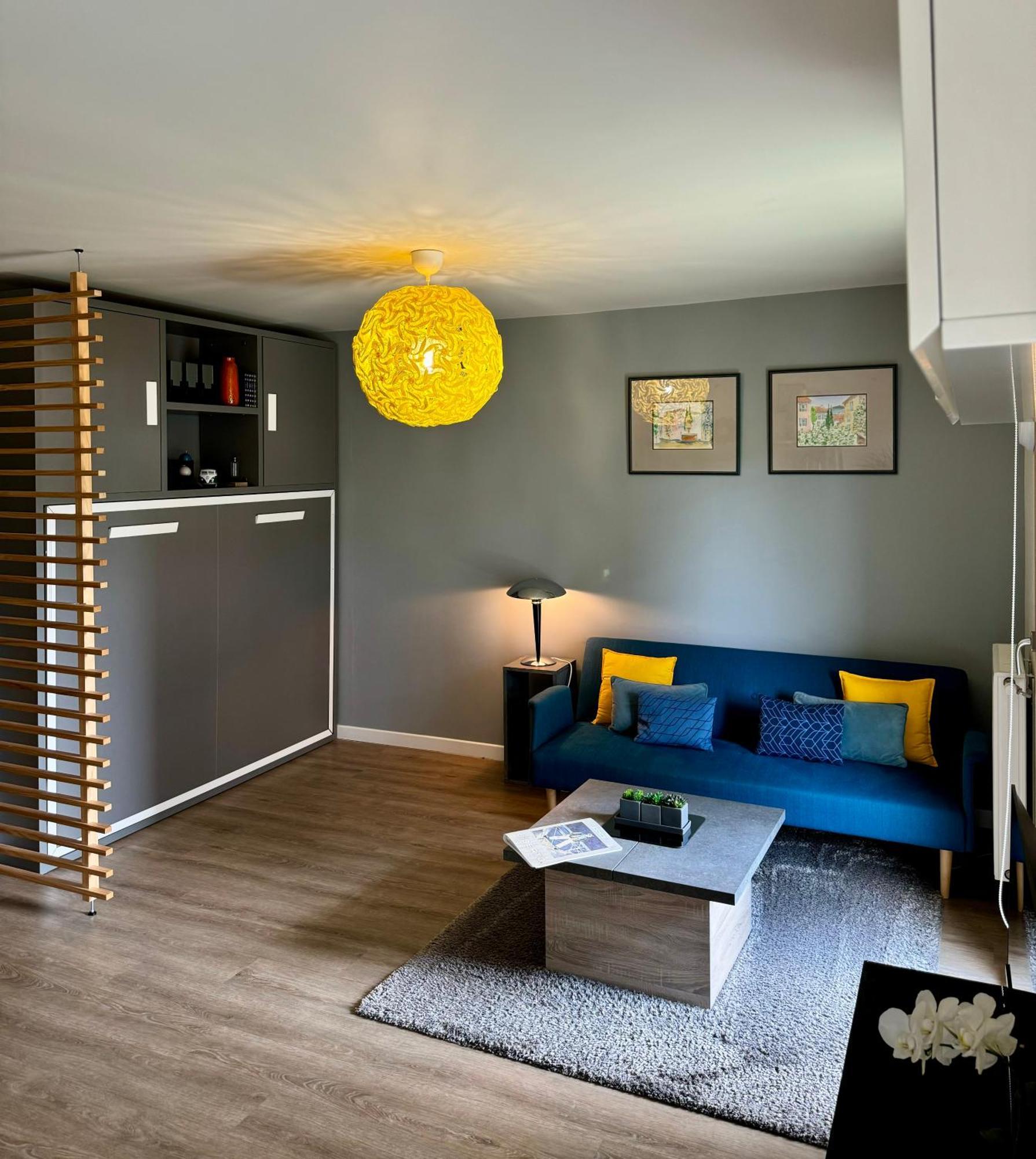 מונטבראן Studio 2 Adultes 2 Enfants Parcs Disneyland Paris מראה חיצוני תמונה
